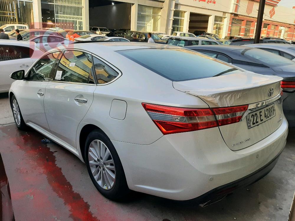 Toyota Avalon